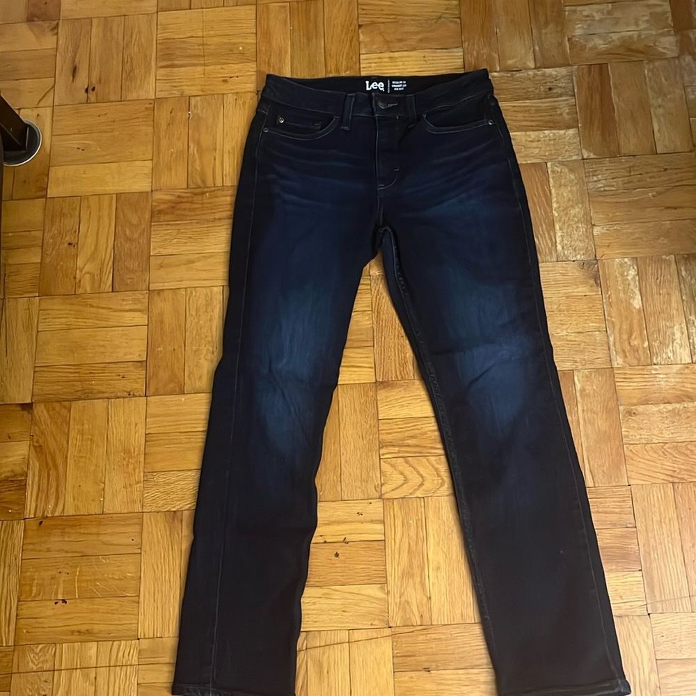 Size 8 Lee jeans